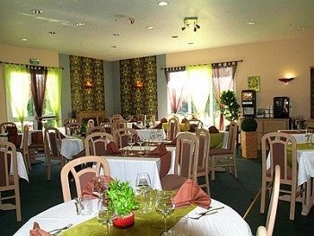 Hotel Restaurant Des Portes De Meuse Nancy Extérieur photo